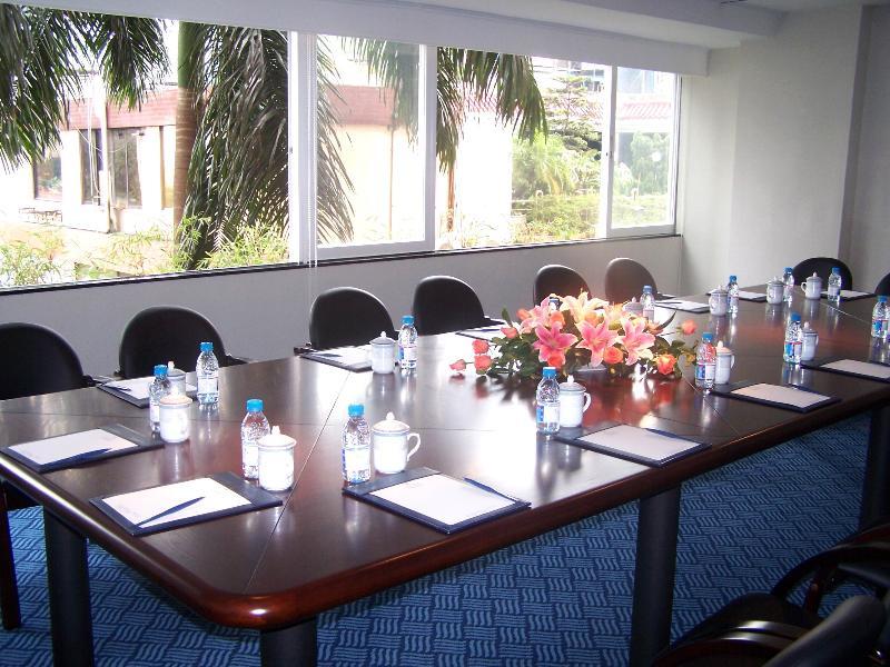 Jiang Yue Hotell Guangzhou Exteriör bild